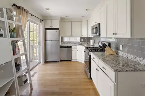 Kitchen - 4 Balcom Dr, Foxboro, MA 02035 photo 1 of 1