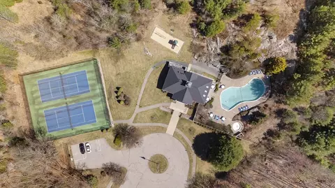 View/Area - 4 Balcom Dr, Foxboro, MA 02035 photo 2 of 2