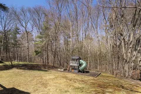 Exterior - 4 Balcom Dr, Foxboro, MA 02035 photo 2 of 3