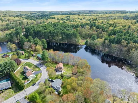 View/Area - 60 Saint Andre Dr, Uxbridge, MA 01569 photo 5 of 7