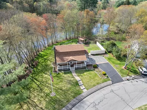 View/Area - 60 Saint Andre Dr, Uxbridge, MA 01569 photo 2 of 7