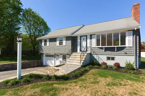 97 Water St, Saugus, MA 01906