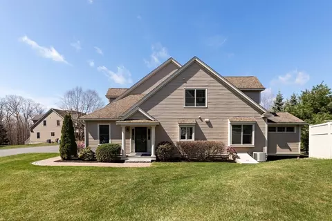 44 Sunset Ridge Ln #44, Bolton, MA 01740