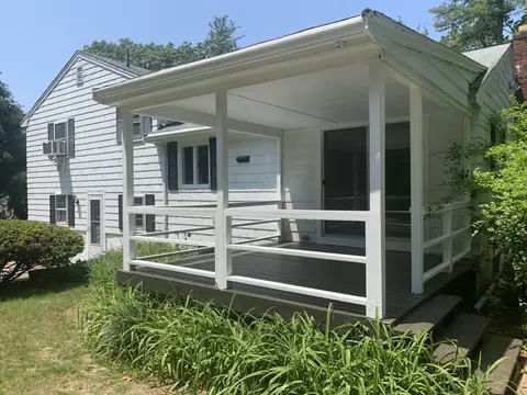 252 Gardner St, Hingham, MA 02043 photo 3