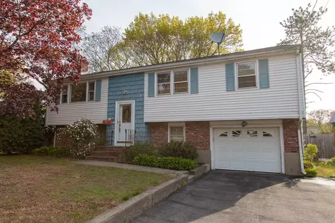 34 Cottage Grove Ave, Brockton, MA 02301