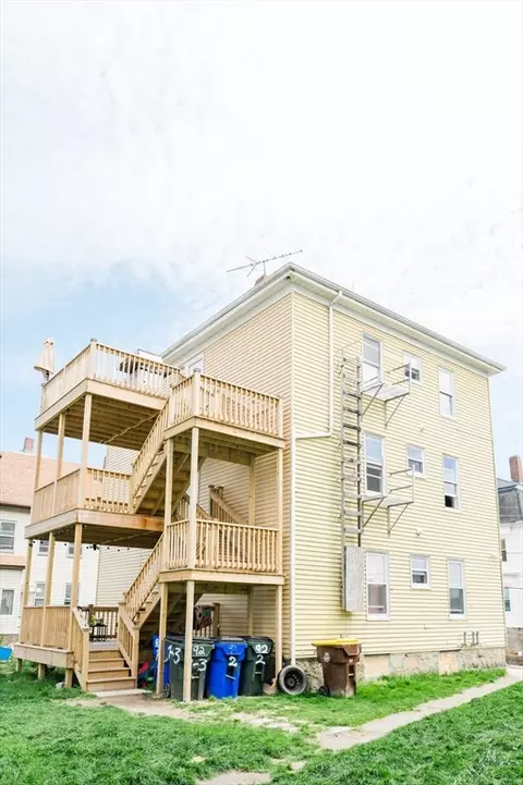 Exterior - 92 Ballard St, Fall River, MA 02720 photo 3 of 6