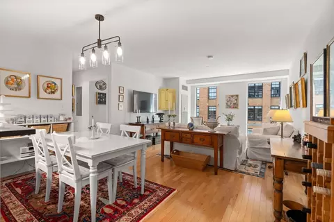 80 Broad St #1002, Boston, MA 02110