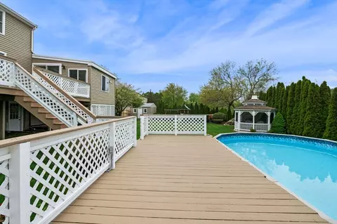 Exterior - 12 Jacobs Ave, Danvers, MA 01923 photo 6 of 13