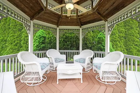 Exterior - 12 Jacobs Ave, Danvers, MA 01923 photo 11 of 13