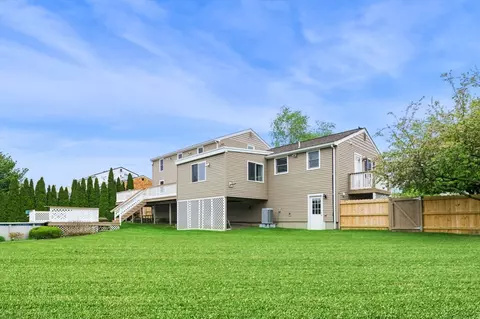Exterior - 12 Jacobs Ave, Danvers, MA 01923 photo 8 of 13