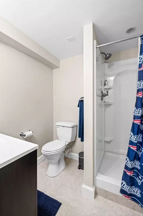 Bath - 12 Jacobs Ave, Danvers, MA 01923 photo 4 of 4