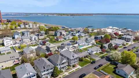 61-63 Clara St, New Bedford, MA 02744