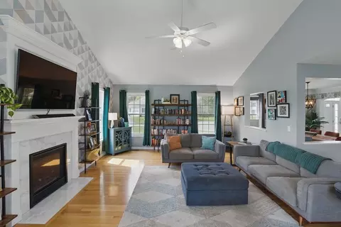 73 Sparrow Way, Raynham, MA 02767 photo 14