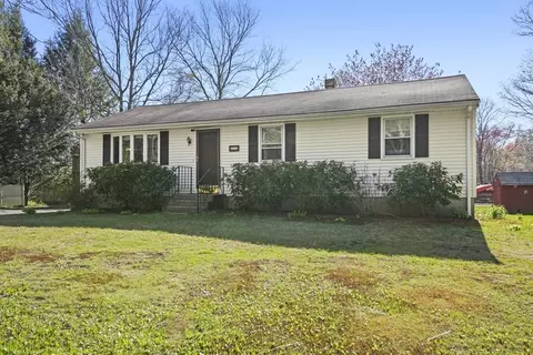 295 South St, Douglas, MA 01516