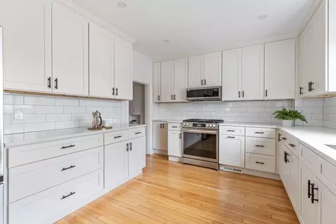 311 Clark Rd, Brookline, MA 02445 photo 9