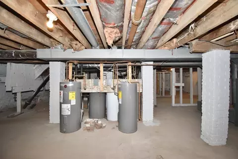 855 Liberty St, Springfield, MA 01104 photo 25