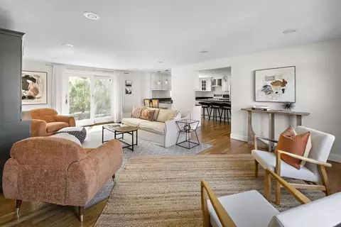 Living - 158 Oak St, Needham, MA 02492 photo 4 of 6