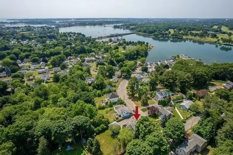 View/Area - 2 Sylvester Ave, Beverly, MA 01915 photo 4 of 5