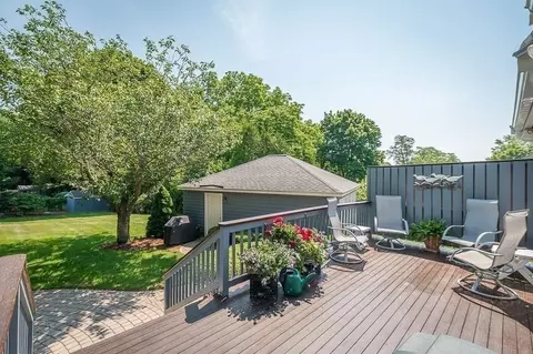 Exterior - 2 Sylvester Ave, Beverly, MA 01915 photo 5 of 14