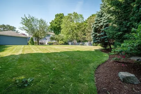 Exterior - 2 Sylvester Ave, Beverly, MA 01915 photo 12 of 14
