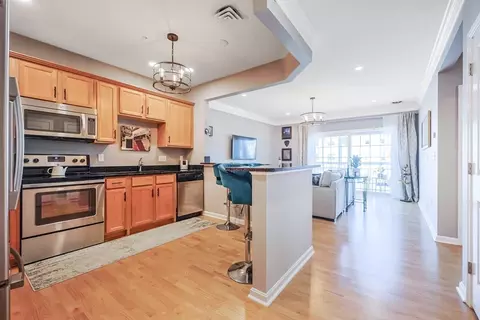 57 Augustus Ct #3004, Reading, MA 01867