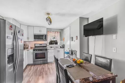 145 Maple St, Danvers, MA 01923 photo 7