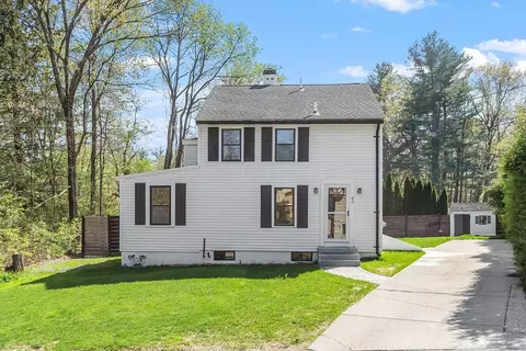43 Public Rd, Lancaster, MA 01523