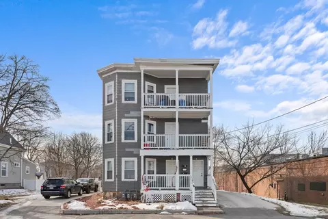 11 Taylor Ave, Brockton, MA 02302