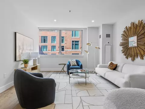 234 Causeway St #703, Boston, MA 02114