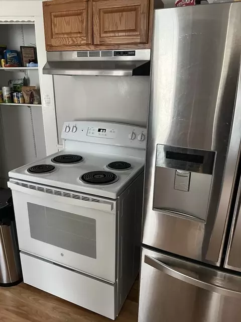 90 Swan St, Everett, MA 02149 photo 8