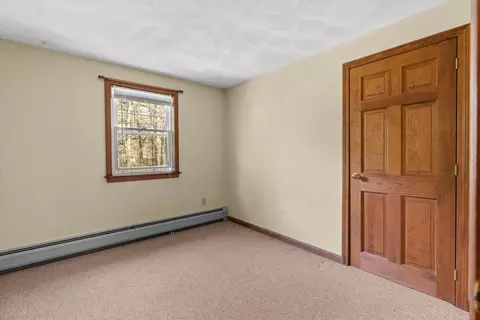 30 Searle St, Georgetown, MA 01833 photo 23