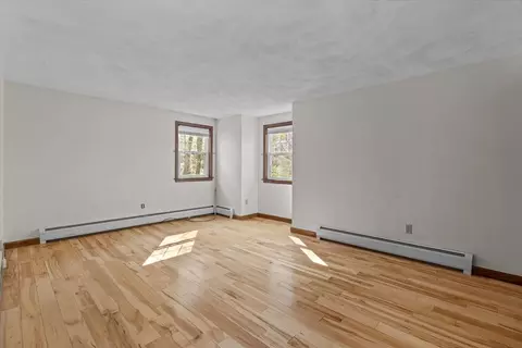 30 Searle St, Georgetown, MA 01833 photo 18