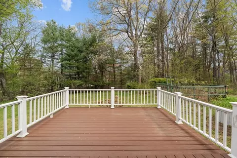 30 Searle St, Georgetown, MA 01833 photo 28