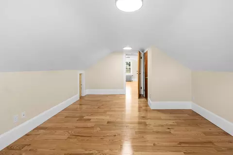 Bedroom - 79 Middle Rd, Acushnet, MA 02743 photo 4 of 5