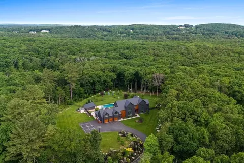 105 Centre St, Dover, MA 02030 photo 30