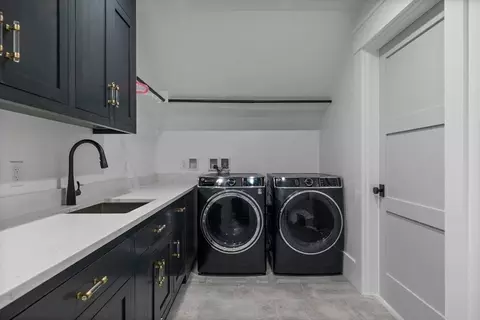 105 Centre St, Dover, MA 02030 photo 25