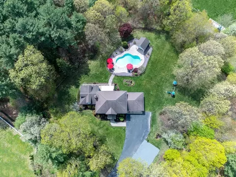 3 Post Rd, Foxboro, MA 02035 photo 2