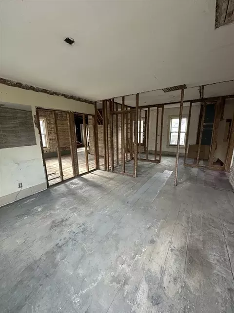 23 E Myrtle St, Orange, MA 01364 photo 16