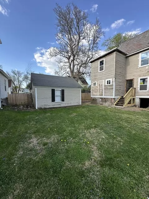 23 E Myrtle St, Orange, MA 01364 photo 24