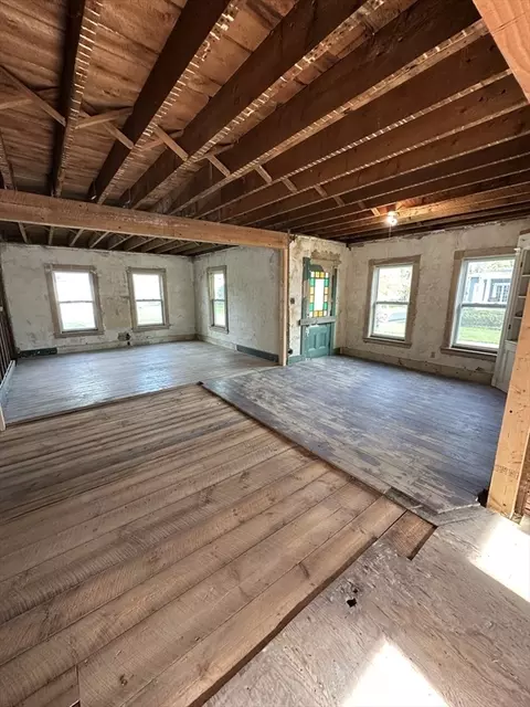 23 E Myrtle St, Orange, MA 01364 photo 3