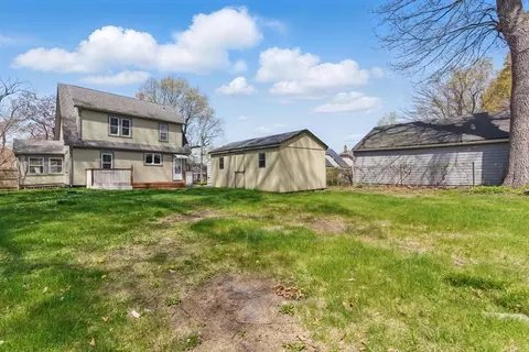 33 Derryfield Ave, Springfield, MA 01118 photo 35