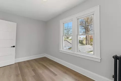 33 Derryfield Ave, Springfield, MA 01118 photo 28