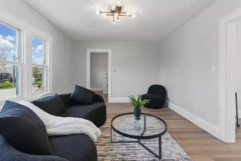 33 Derryfield Ave, Springfield, MA 01118 photo 12