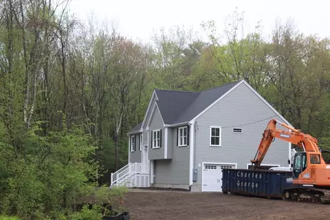 32 Howard St, Milford, MA 01757