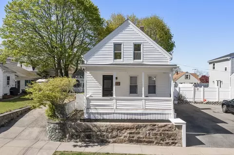 641 Maxfield St, New Bedford, MA 02740