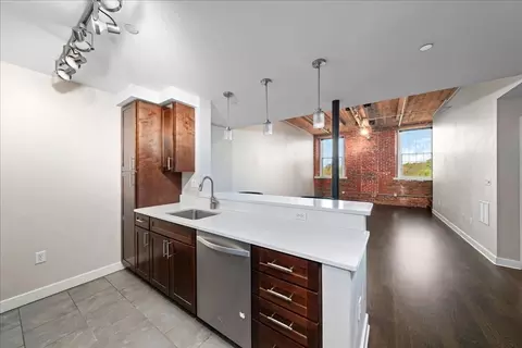 130 John St #143, Lowell, MA 01852 photo 7