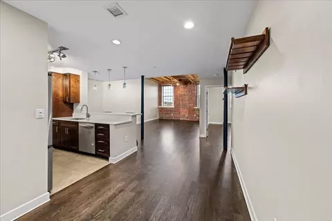 130 John St #143, Lowell, MA 01852 photo 2