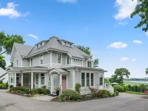 152 Adams St, Milton, MA 02186