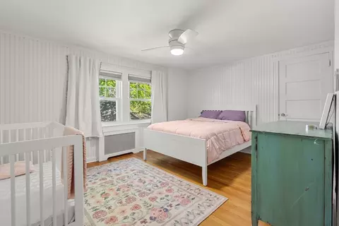 Bedroom - 41 West St, Marblehead, MA 01945 photo 5 of 6