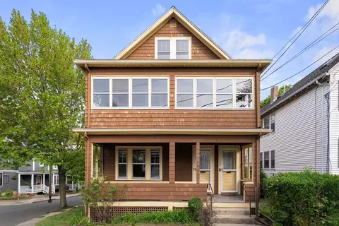 69 Farragut Ave, Somerville, MA 02144
